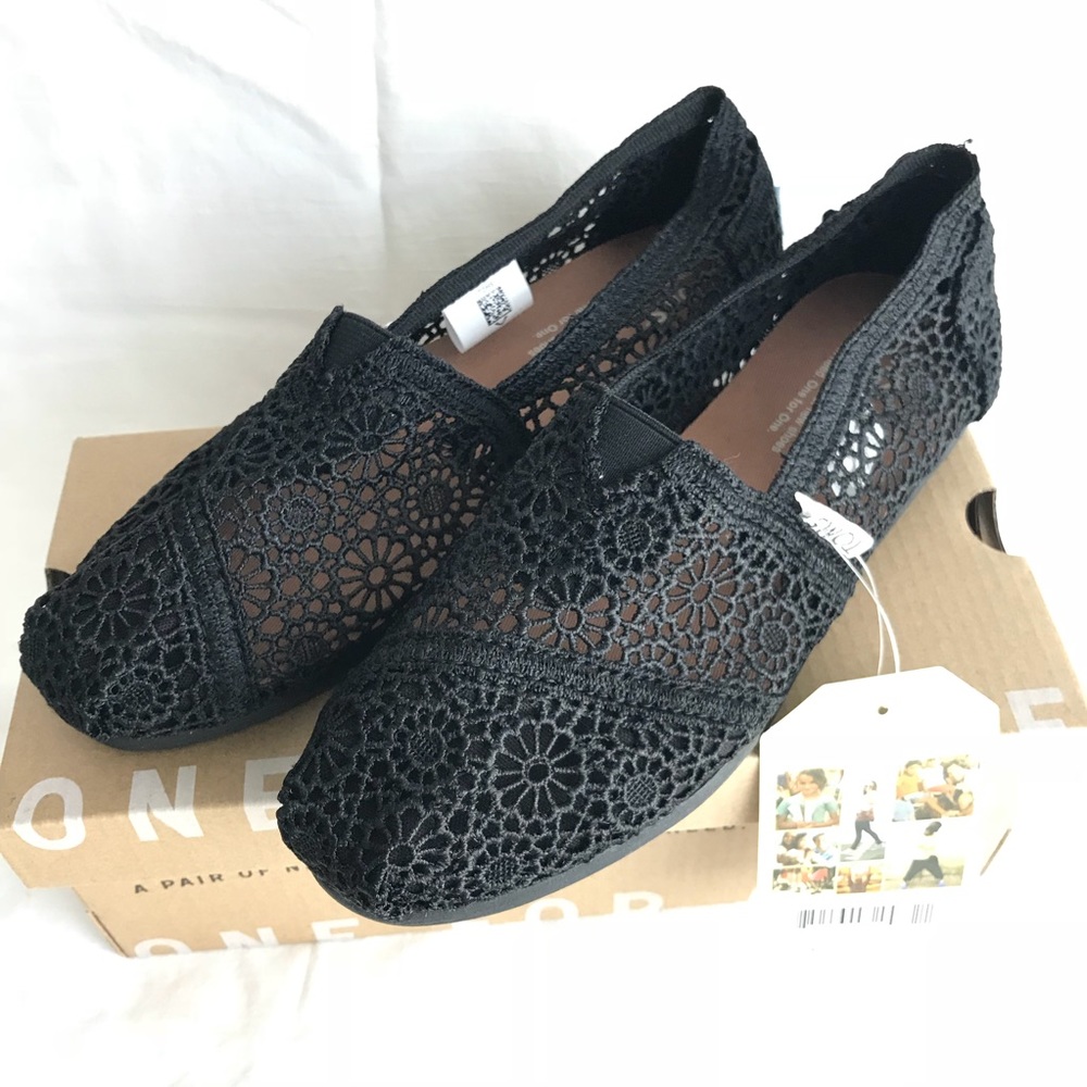 TOMS Moroccan Crochet Flats Shoes